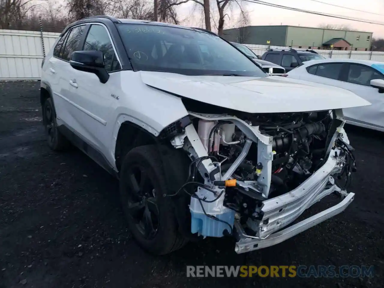 1 Photograph of a damaged car 4T3E6RFV9MU042440 TOYOTA RAV4 2021