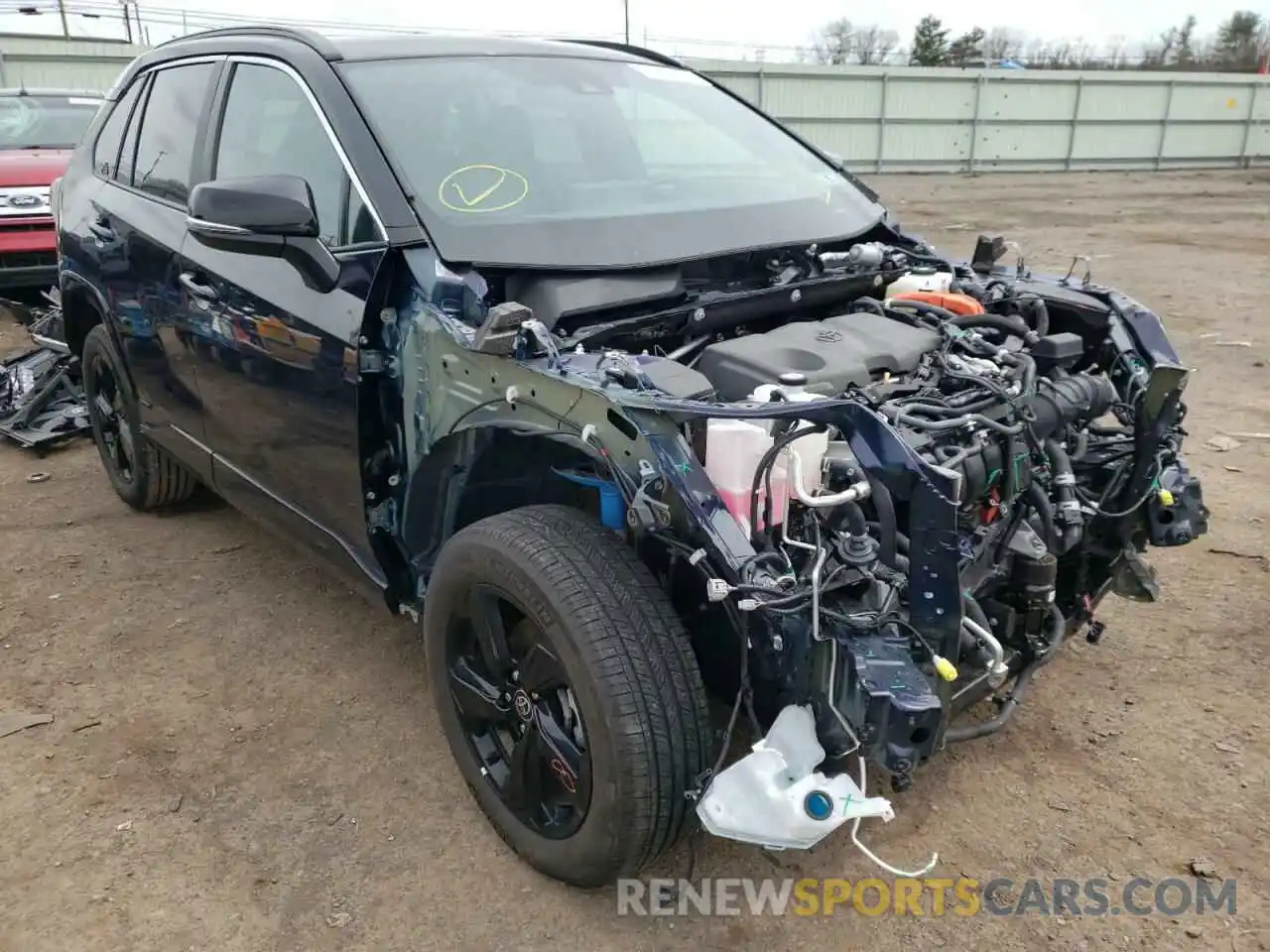 1 Photograph of a damaged car 4T3E6RFV9MU059450 TOYOTA RAV4 2021