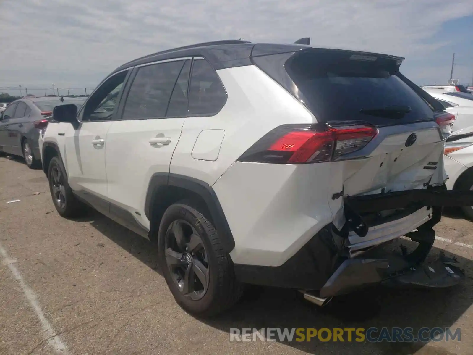 3 Photograph of a damaged car 4T3E6RFVXMU012721 TOYOTA RAV4 2021