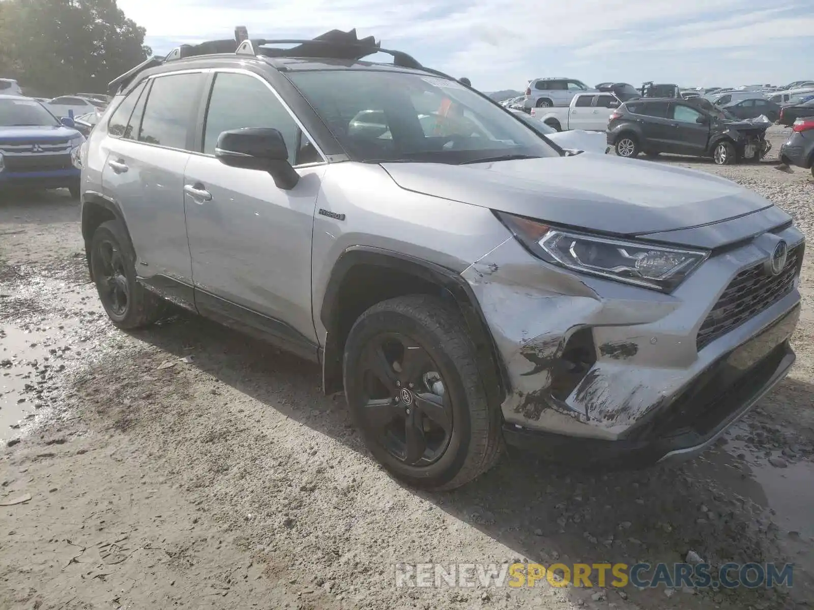 1 Photograph of a damaged car 4T3E6RFVXMU051020 TOYOTA RAV4 2021