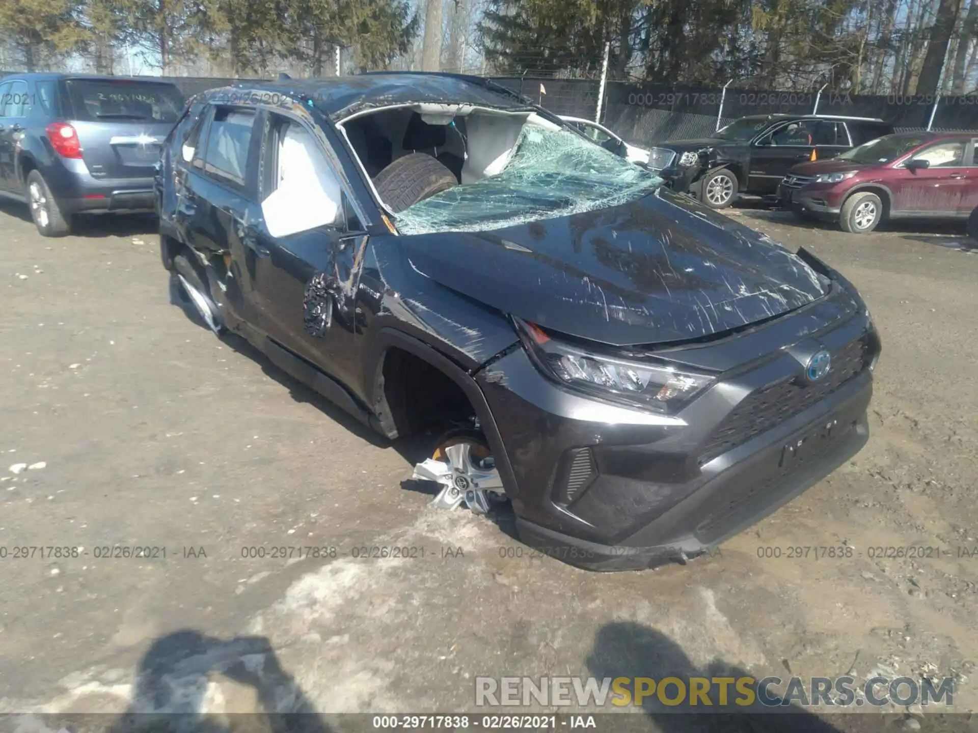 1 Photograph of a damaged car 4T3L6RFV0MU012914 TOYOTA RAV4 2021