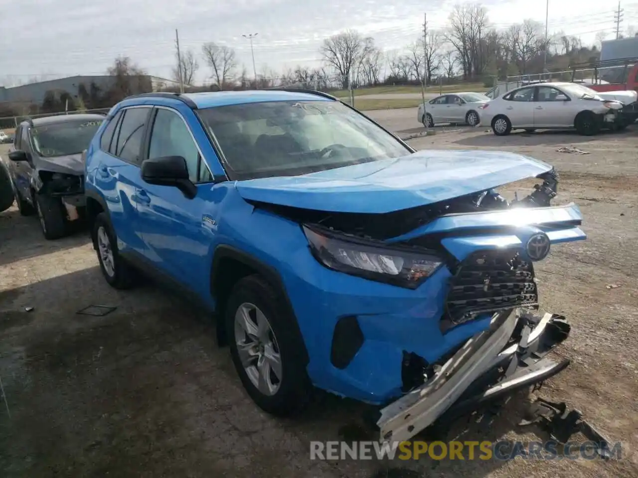 1 Photograph of a damaged car 4T3L6RFV1MU014137 TOYOTA RAV4 2021