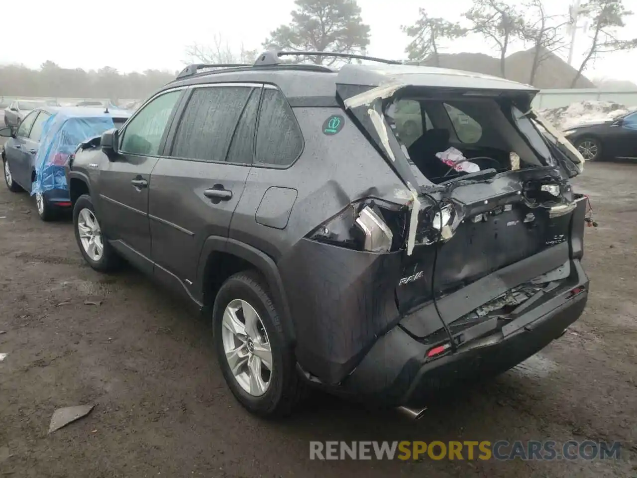 3 Photograph of a damaged car 4T3L6RFV4MU008557 TOYOTA RAV4 2021