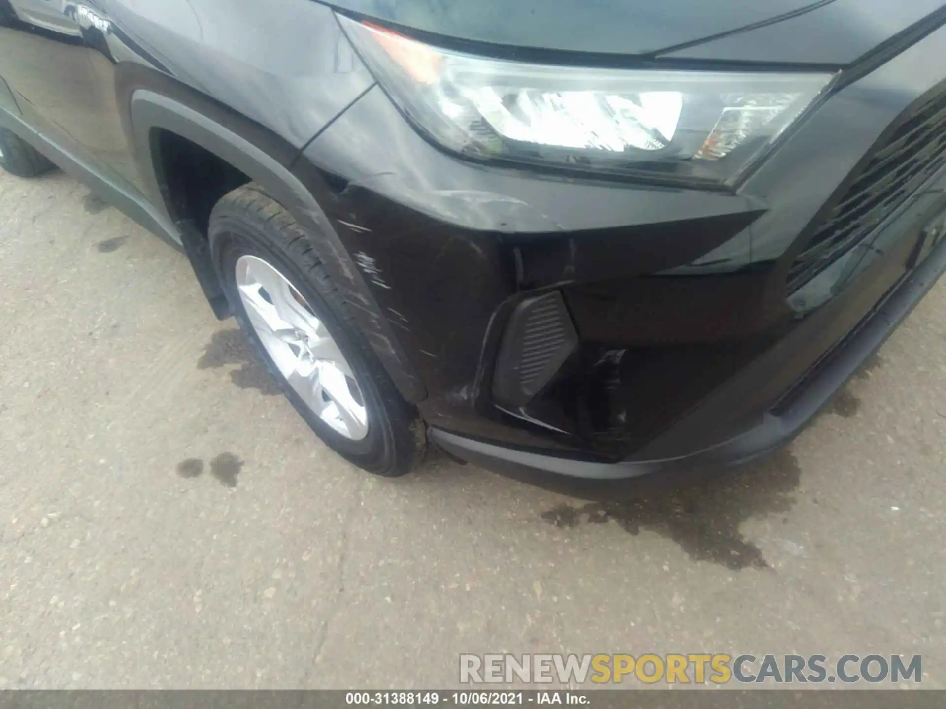 6 Photograph of a damaged car 4T3L6RFV4MU028503 TOYOTA RAV4 2021