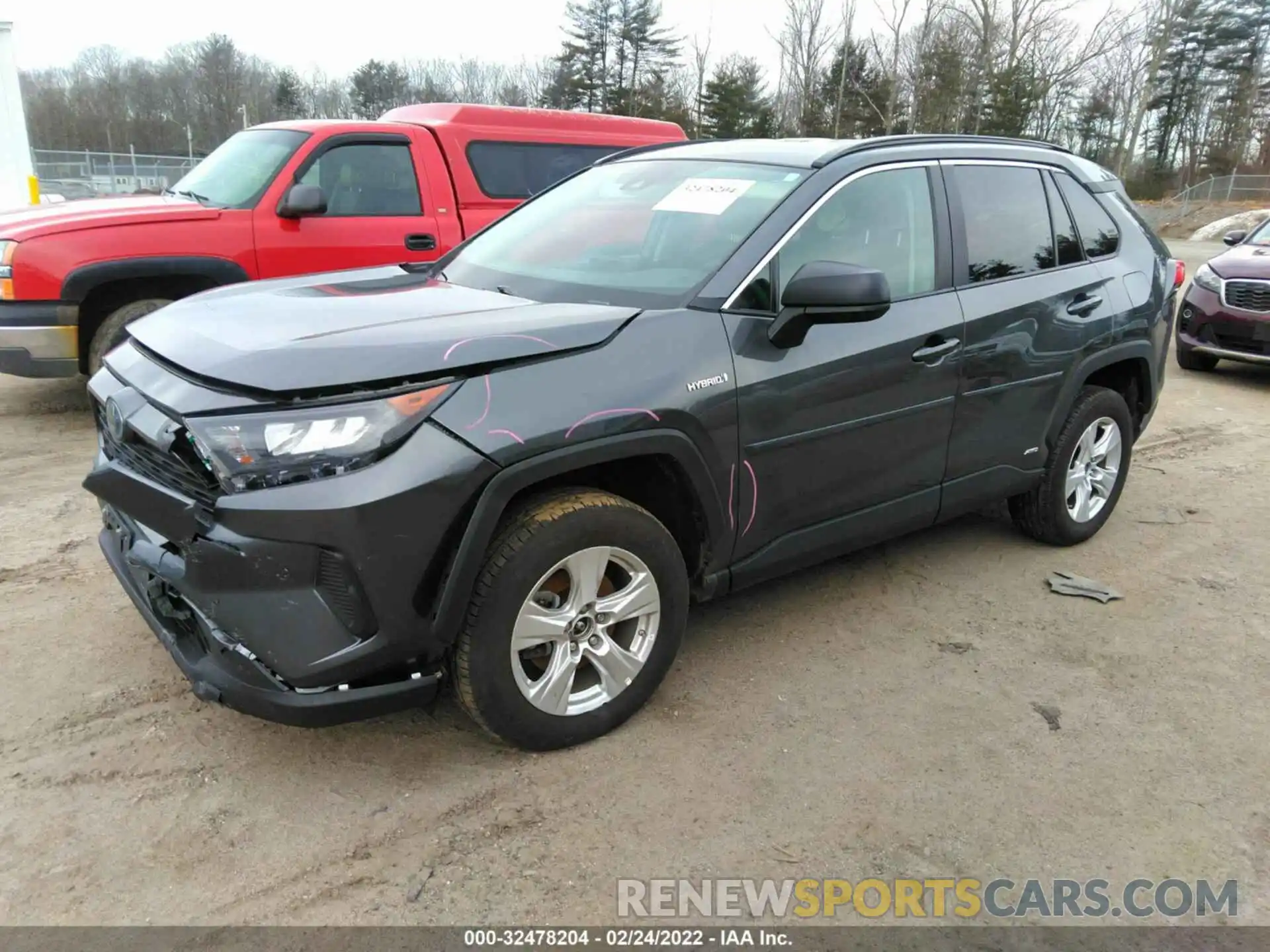 2 Photograph of a damaged car 4T3L6RFV5MU015422 TOYOTA RAV4 2021