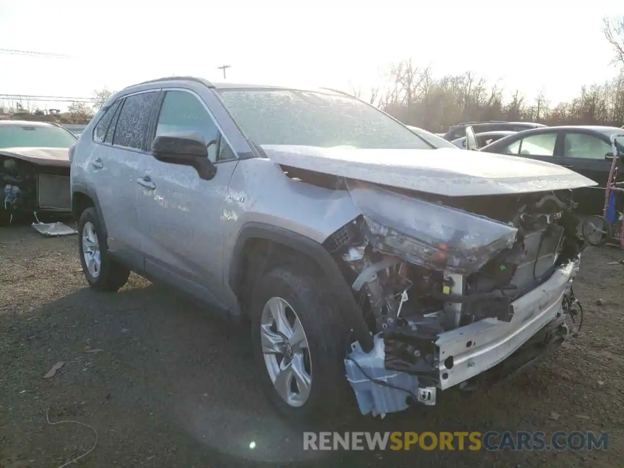 1 Photograph of a damaged car 4T3L6RFV7MU016698 TOYOTA RAV4 2021