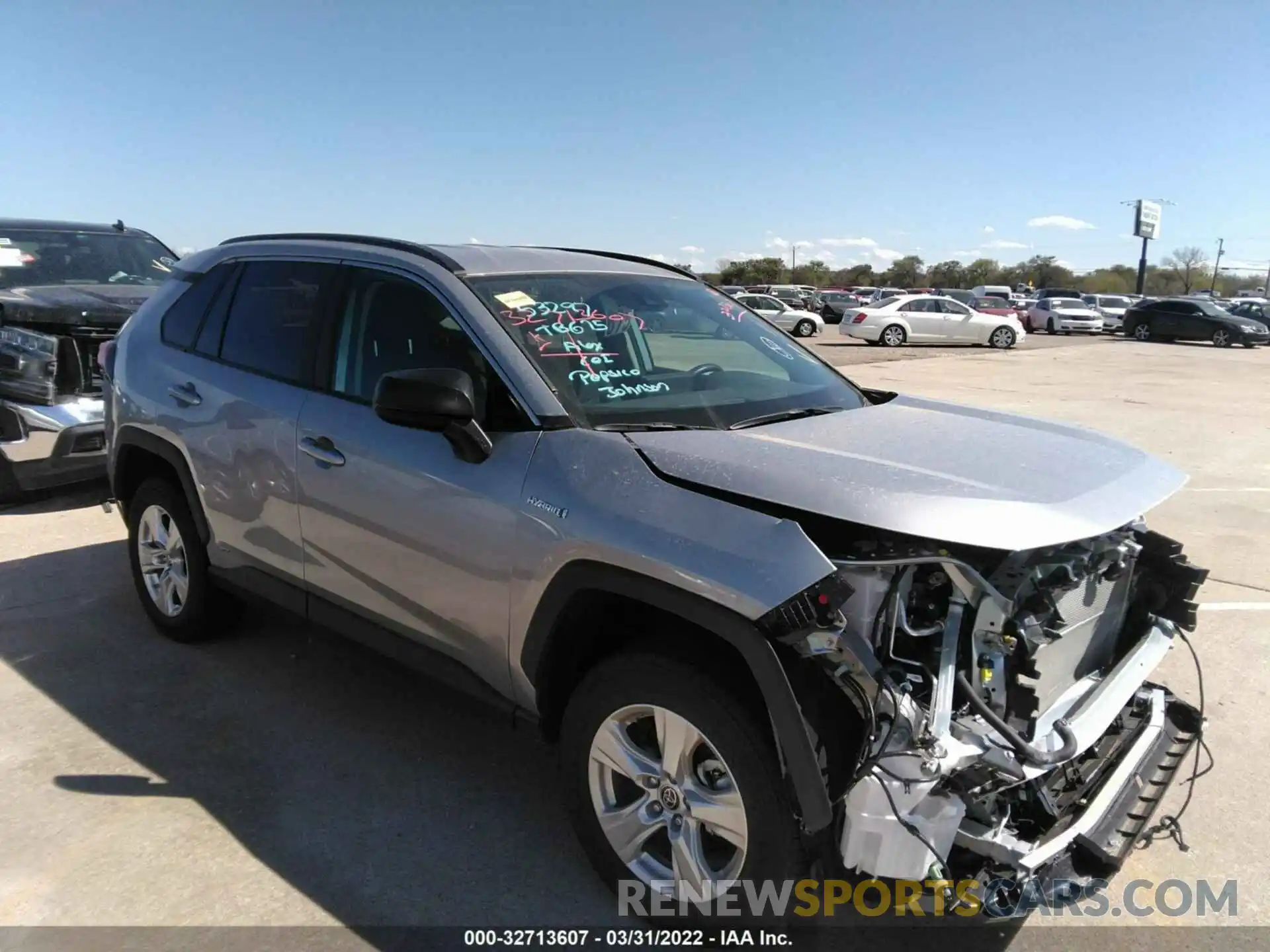 1 Photograph of a damaged car 4T3LWRFV0MU037893 TOYOTA RAV4 2021