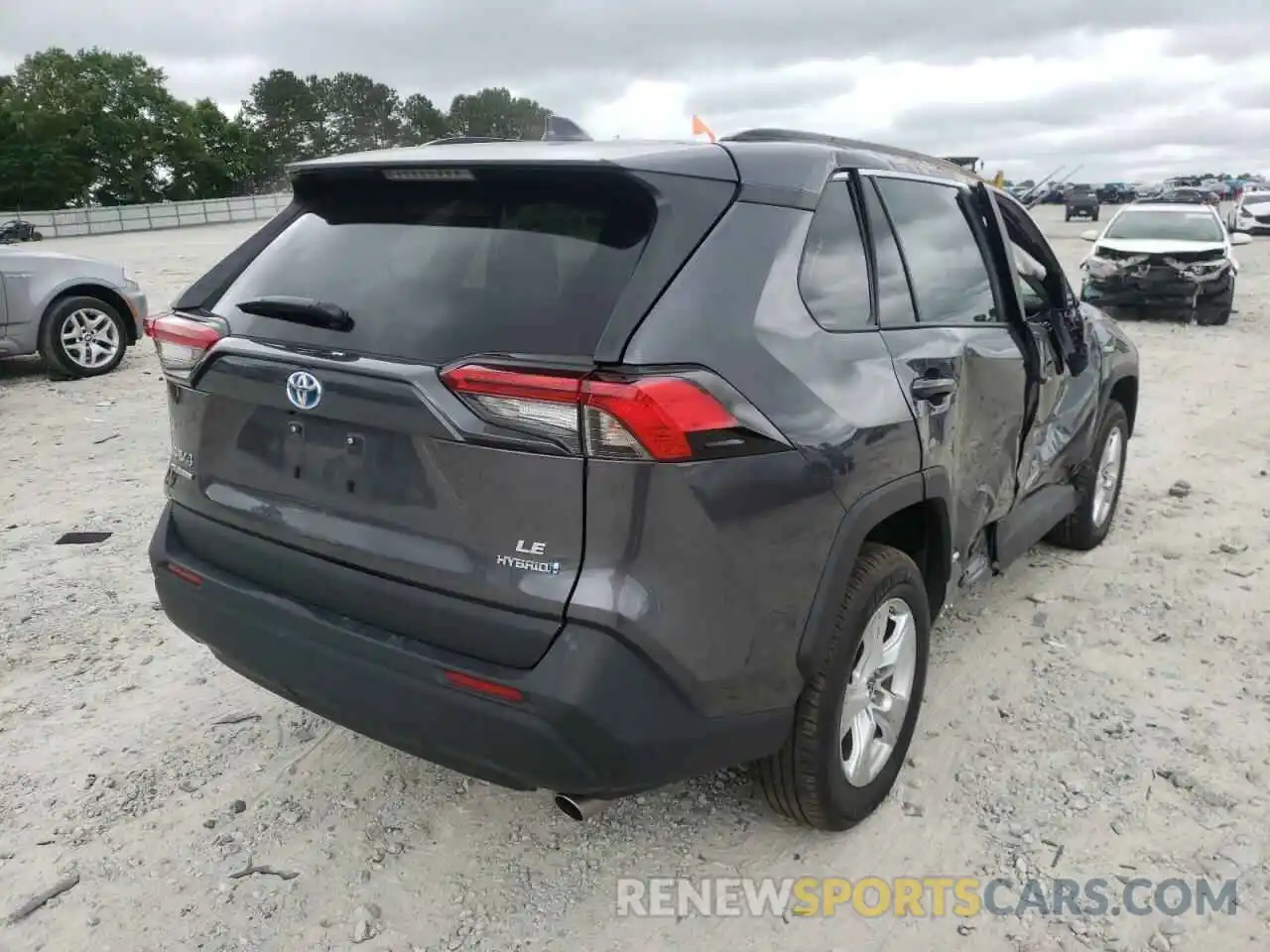 4 Photograph of a damaged car 4T3LWRFV1MU016874 TOYOTA RAV4 2021