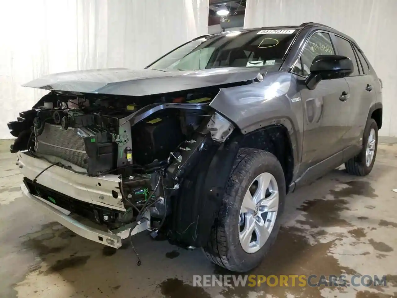 2 Photograph of a damaged car 4T3LWRFV1MU030337 TOYOTA RAV4 2021