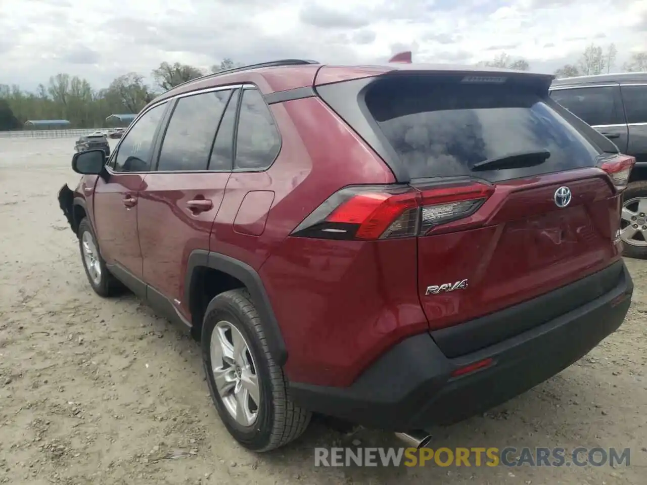 3 Photograph of a damaged car 4T3LWRFV1MU045257 TOYOTA RAV4 2021