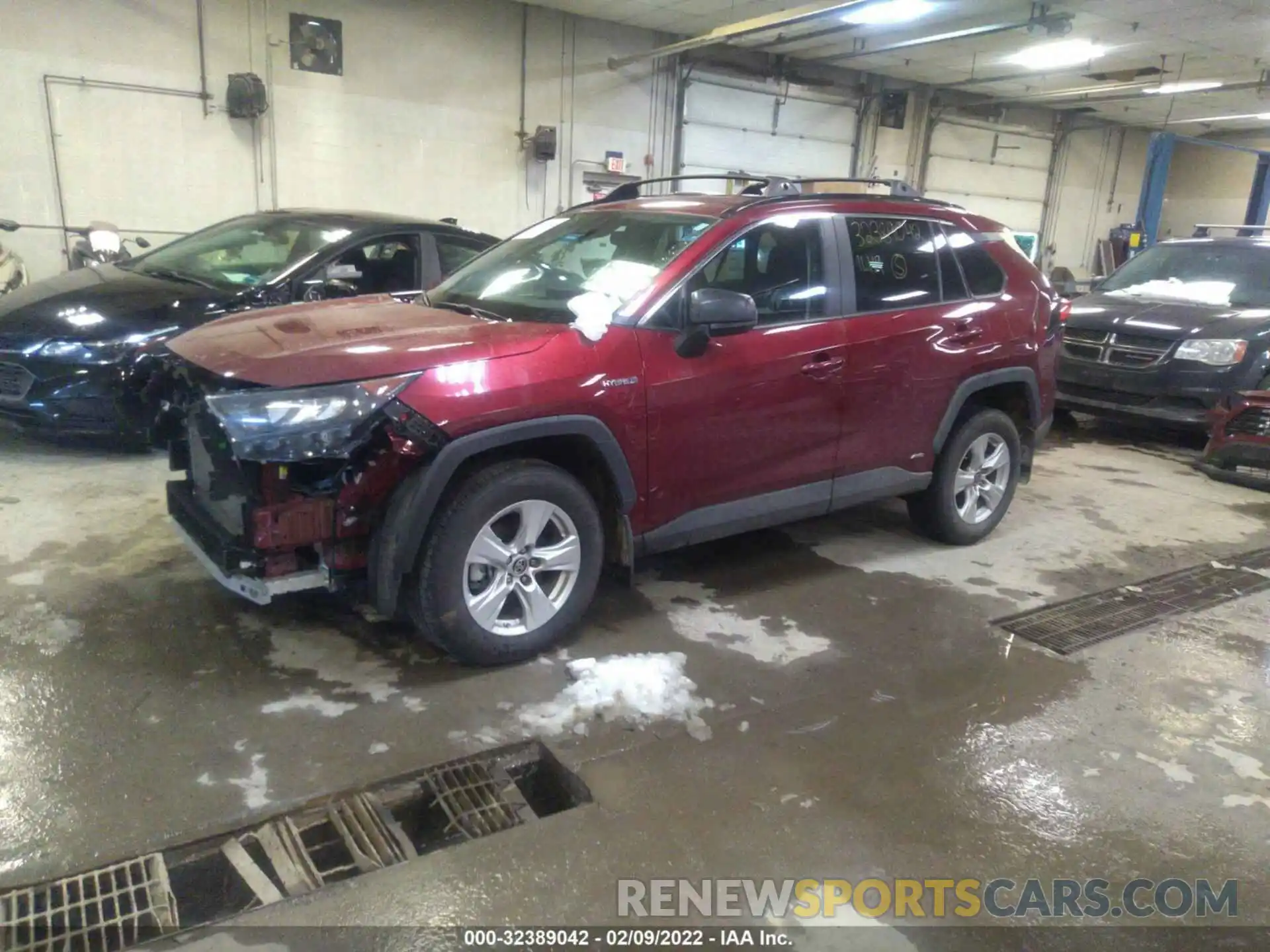 2 Фотография поврежденного автомобиля 4T3LWRFV2MU018956 TOYOTA RAV4 2021