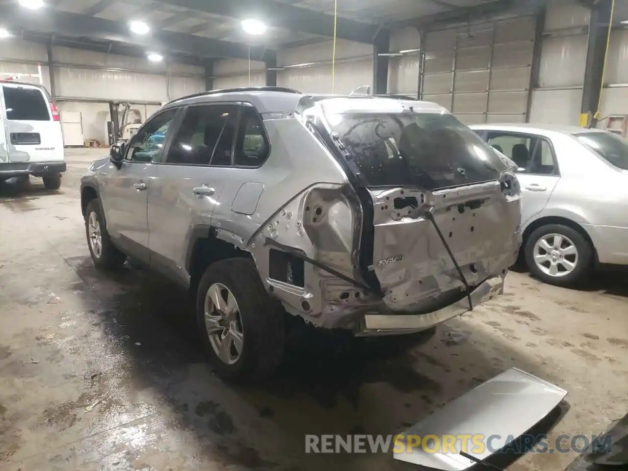 3 Photograph of a damaged car 4T3LWRFV2MU027043 TOYOTA RAV4 2021