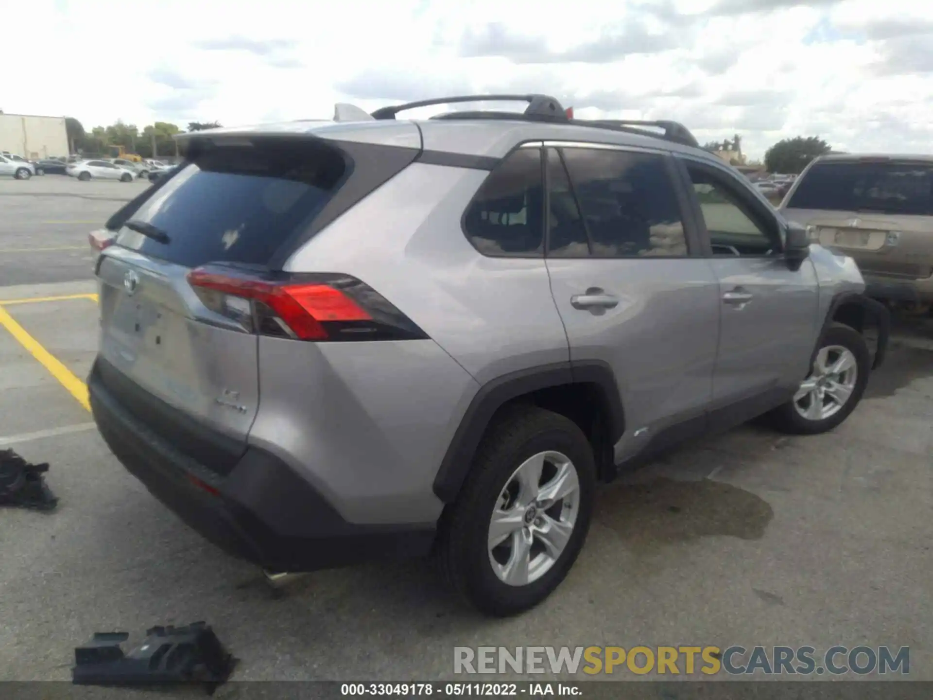 4 Photograph of a damaged car 4T3LWRFV4MU040764 TOYOTA RAV4 2021