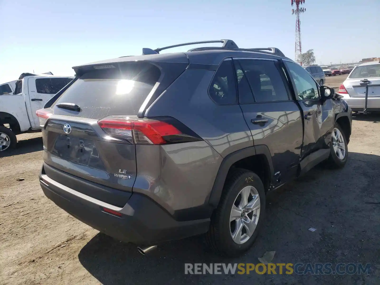 4 Photograph of a damaged car 4T3LWRFV6MU013372 TOYOTA RAV4 2021