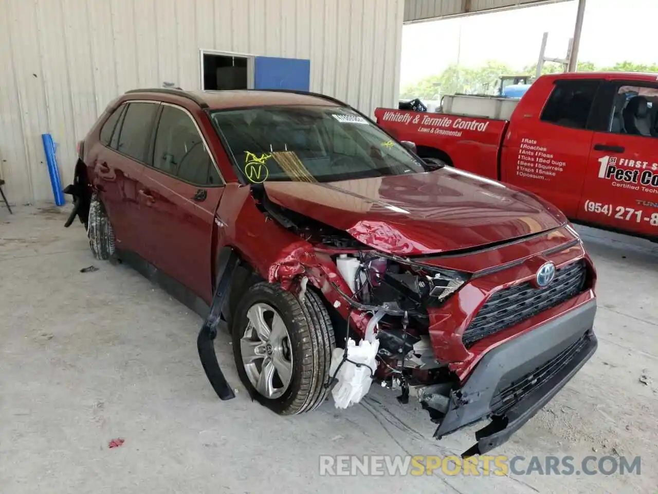 1 Photograph of a damaged car 4T3LWRFV6MU013999 TOYOTA RAV4 2021