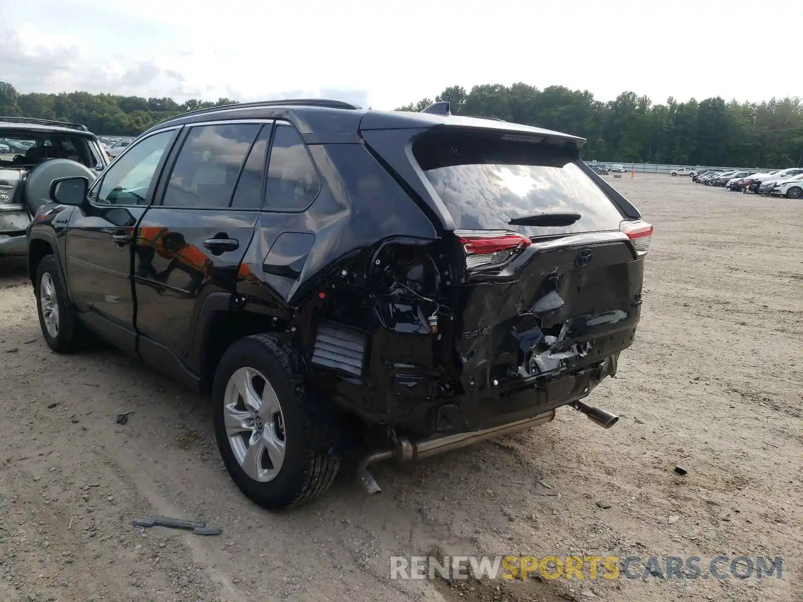 3 Photograph of a damaged car 4T3LWRFV6MU016353 TOYOTA RAV4 2021