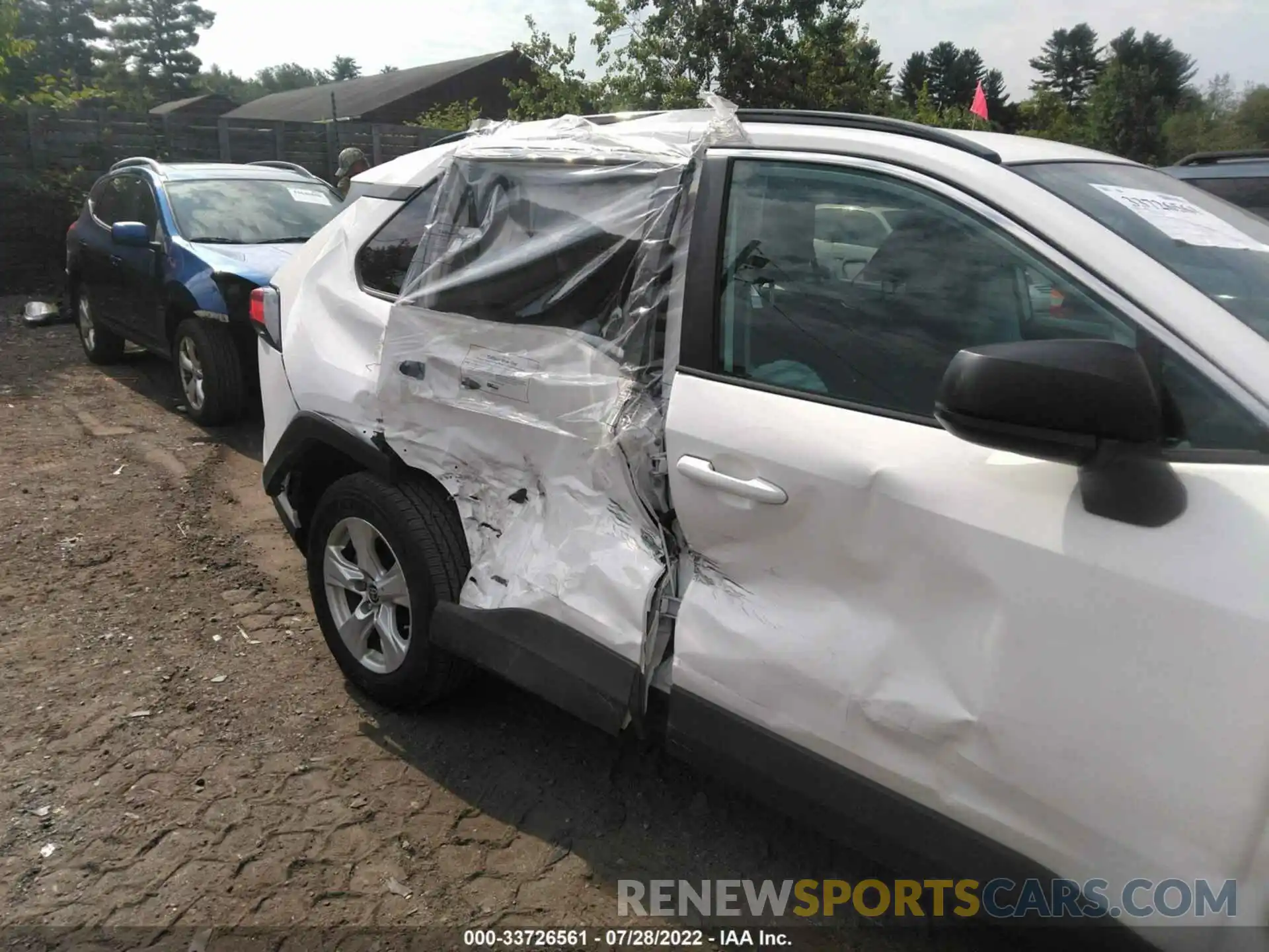 6 Photograph of a damaged car 4T3LWRFV6MU018636 TOYOTA RAV4 2021