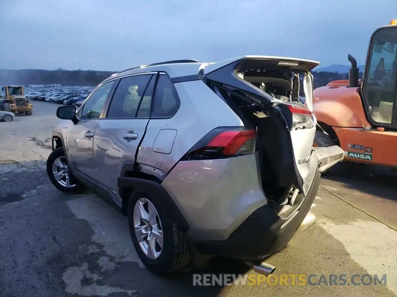 3 Photograph of a damaged car 4T3LWRFV6MU018796 TOYOTA RAV4 2021