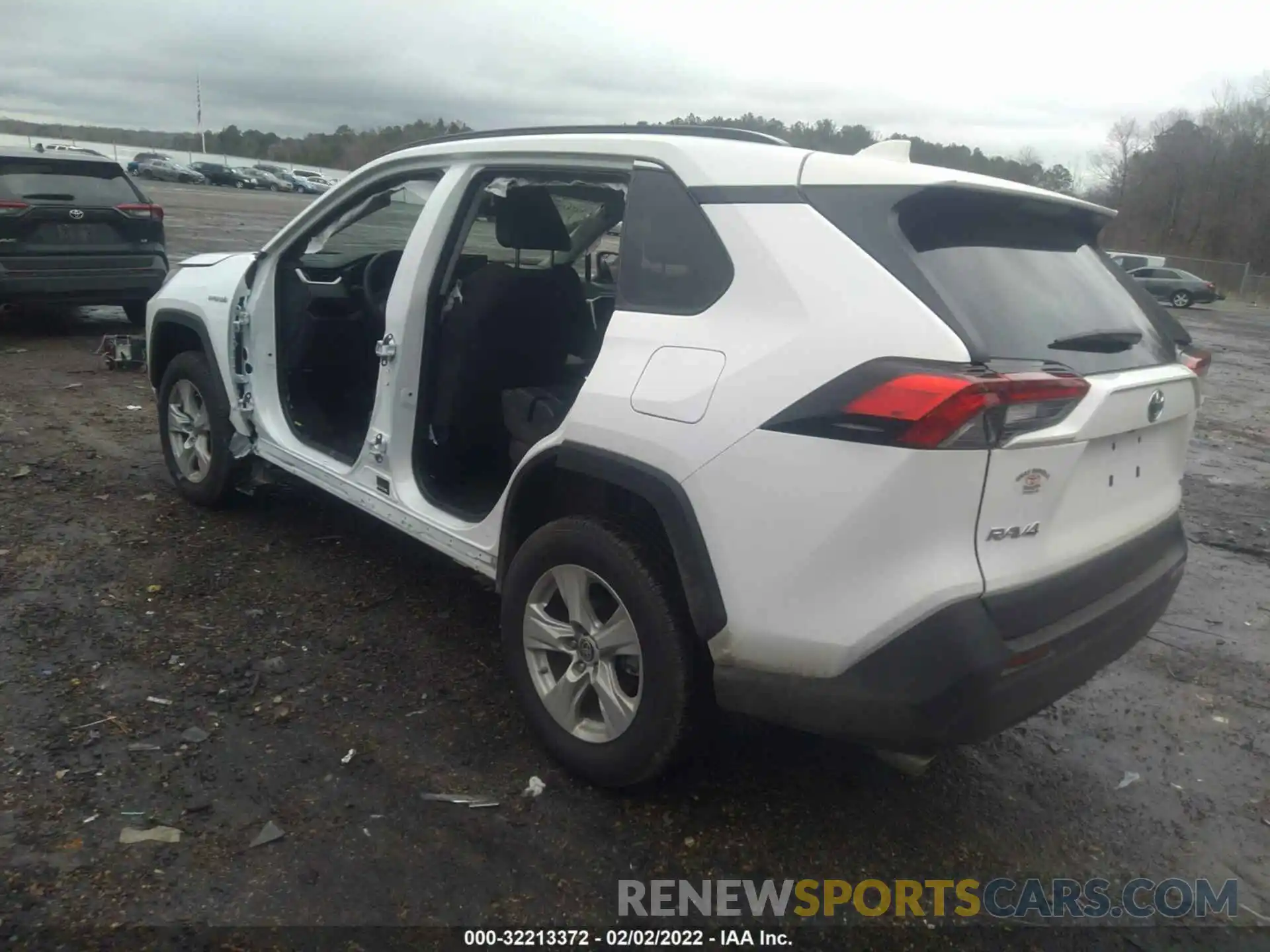 3 Photograph of a damaged car 4T3LWRFV6MU019835 TOYOTA RAV4 2021