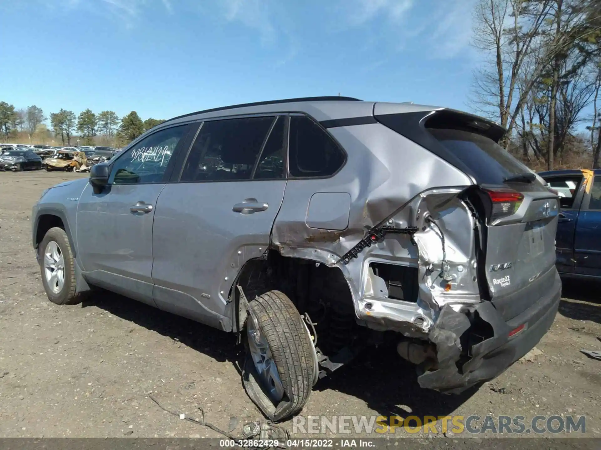 6 Photograph of a damaged car 4T3LWRFV7MU030066 TOYOTA RAV4 2021