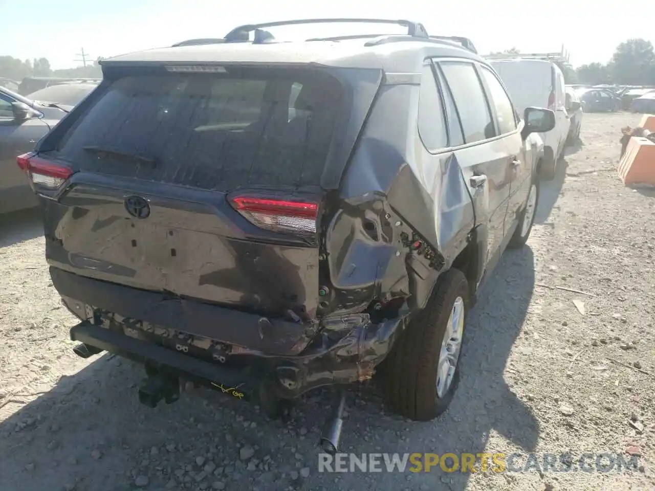 4 Photograph of a damaged car 4T3LWRFV7MU040354 TOYOTA RAV4 2021