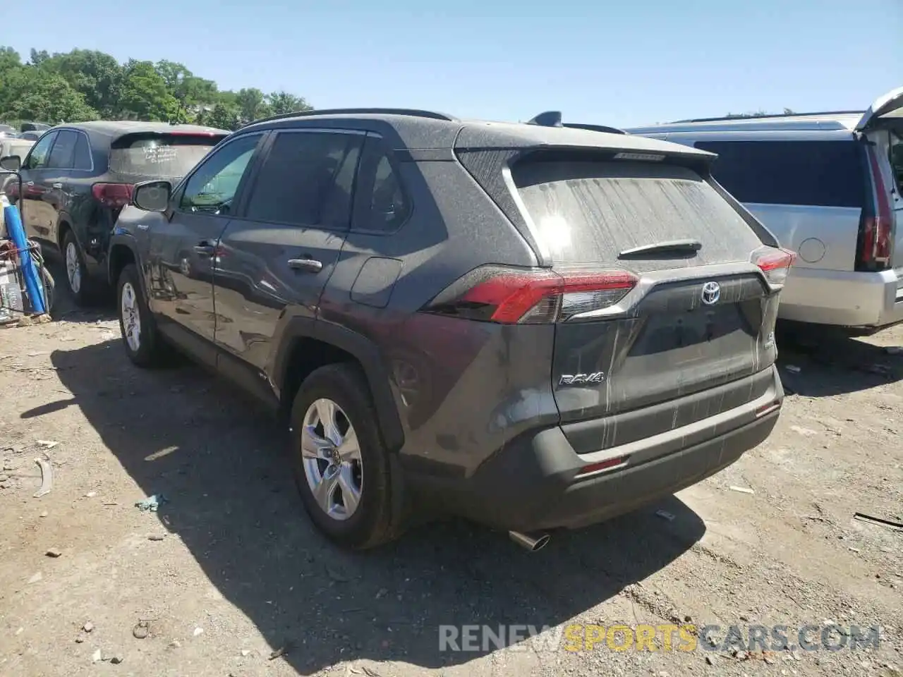 3 Photograph of a damaged car 4T3LWRFV7MU050026 TOYOTA RAV4 2021