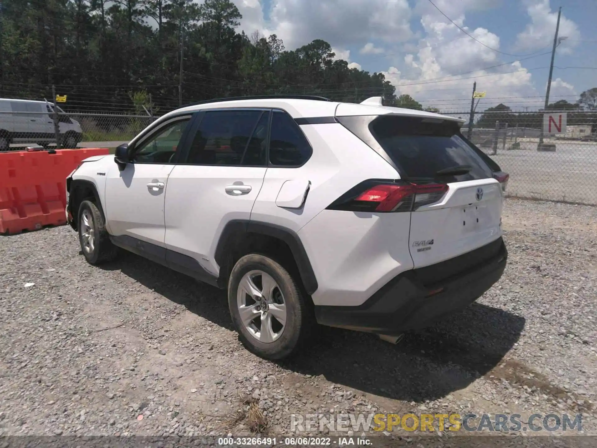 3 Photograph of a damaged car 4T3LWRFV8MU016709 TOYOTA RAV4 2021