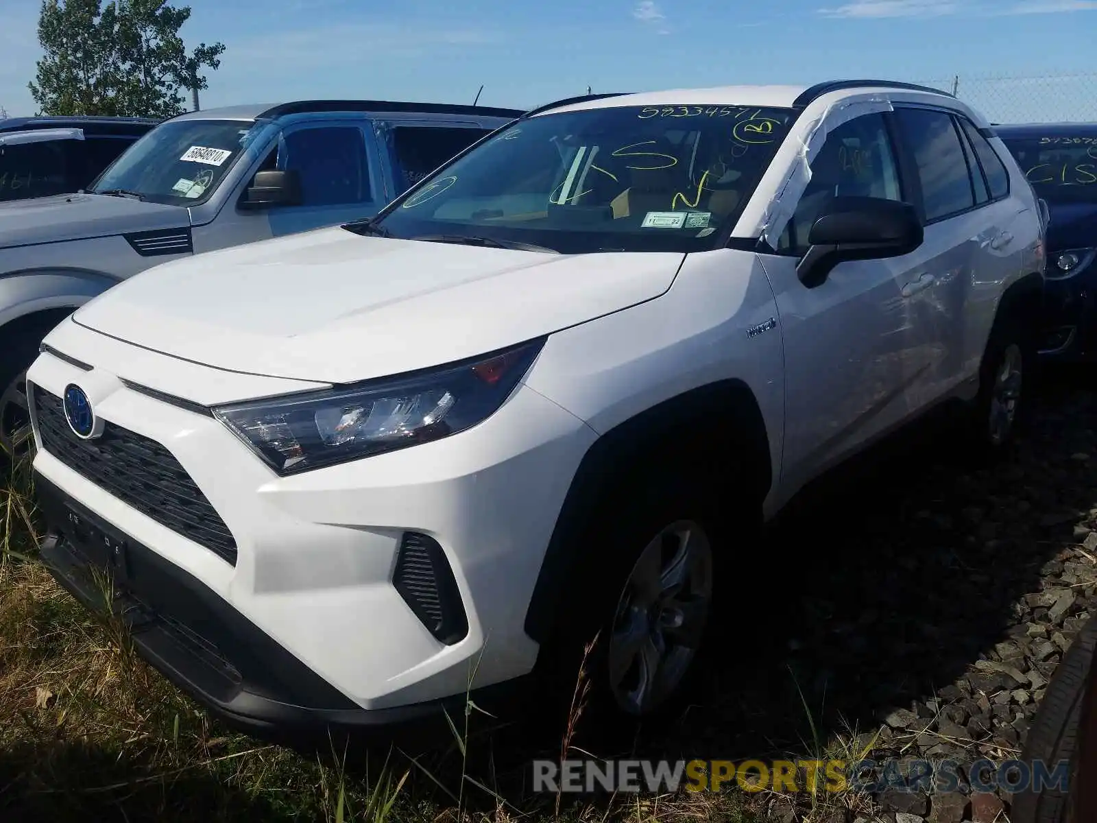 2 Photograph of a damaged car 4T3LWRFV8MU020338 TOYOTA RAV4 2021