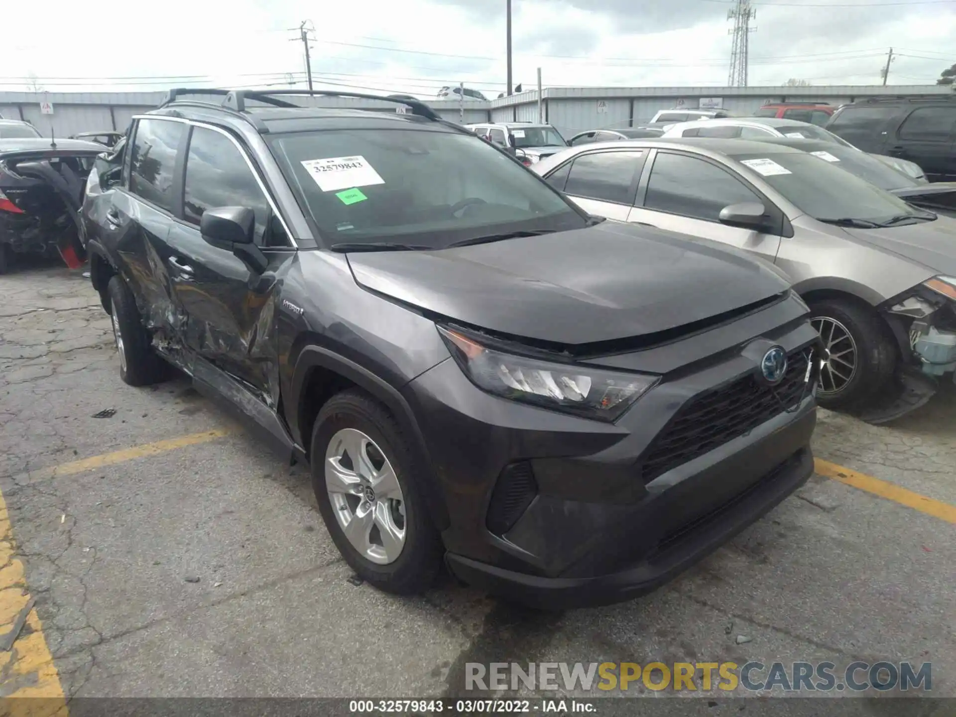 1 Photograph of a damaged car 4T3LWRFV9MU029937 TOYOTA RAV4 2021