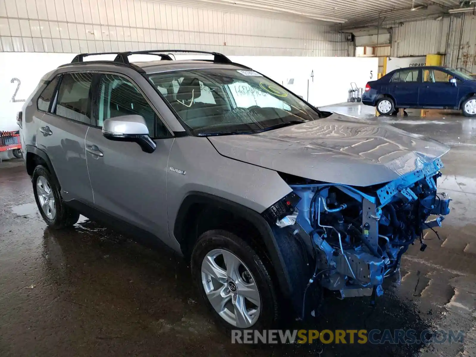 1 Photograph of a damaged car 4T3M6RFV1MU021884 TOYOTA RAV4 2021