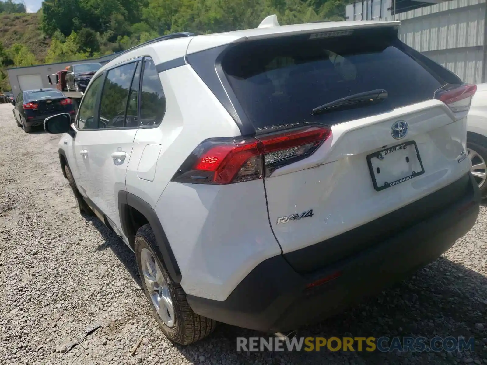 3 Photograph of a damaged car 4T3M6RFV5MU029759 TOYOTA RAV4 2021