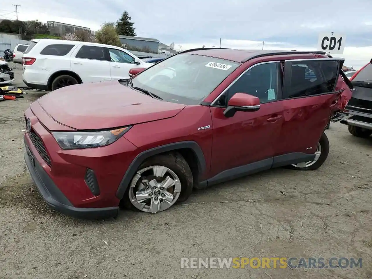 1 Photograph of a damaged car 4T3M6RFV6MU013635 TOYOTA RAV4 2021