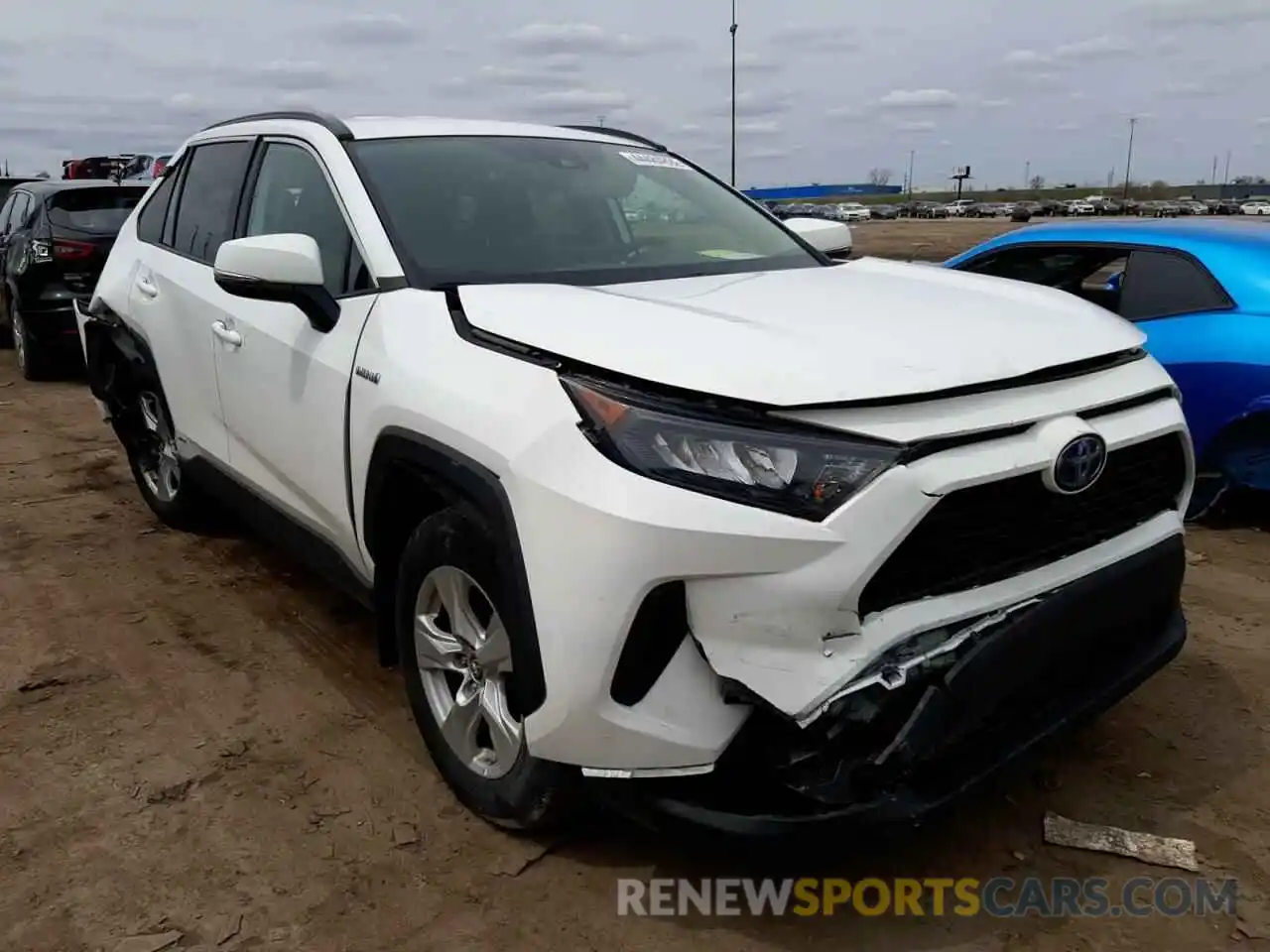 1 Photograph of a damaged car 4T3M6RFV8MU026726 TOYOTA RAV4 2021