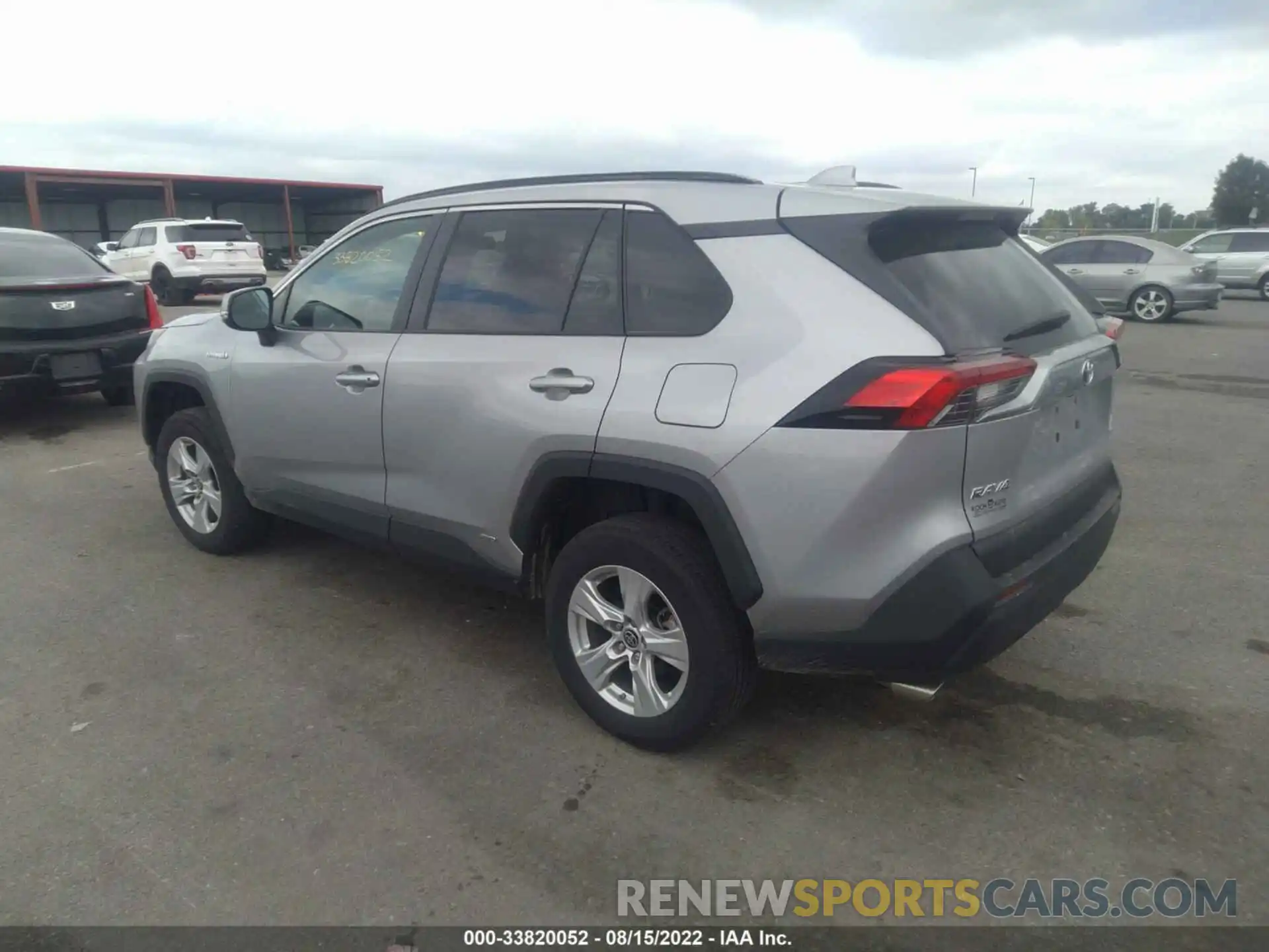 3 Photograph of a damaged car 4T3M6RFV9MU030543 TOYOTA RAV4 2021