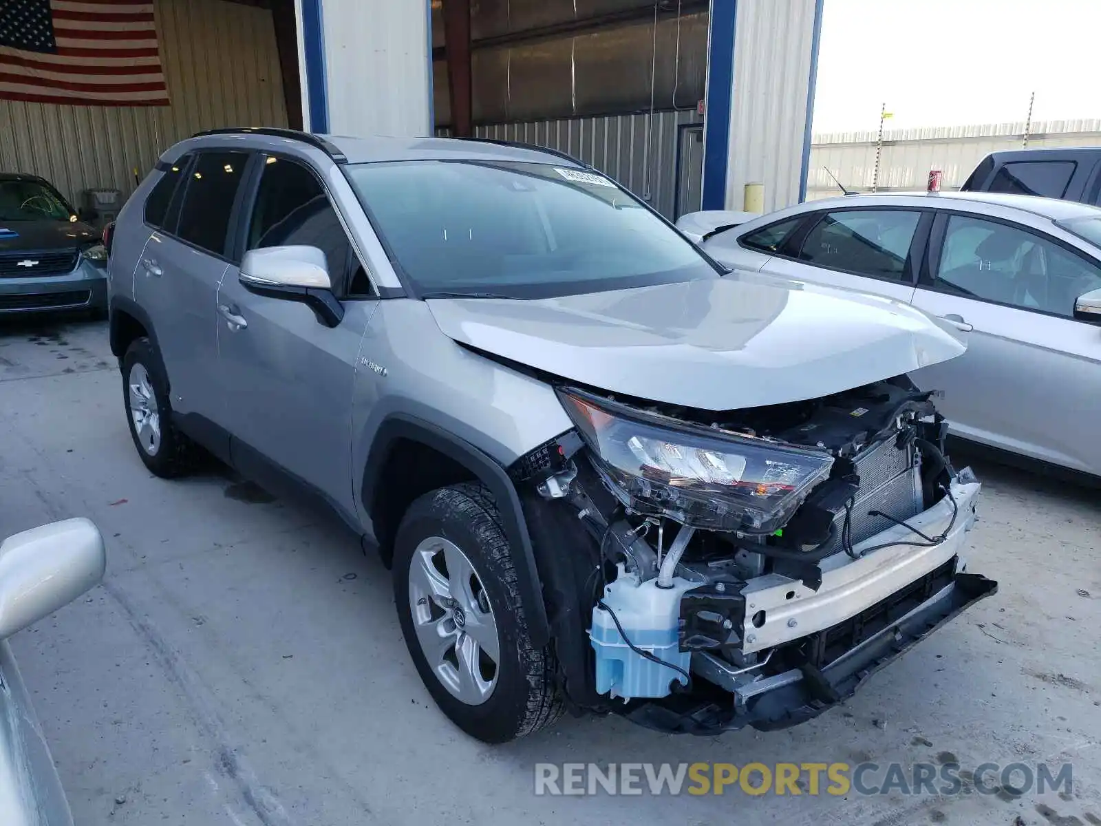 1 Photograph of a damaged car 4T3M6RFVXMU015940 TOYOTA RAV4 2021