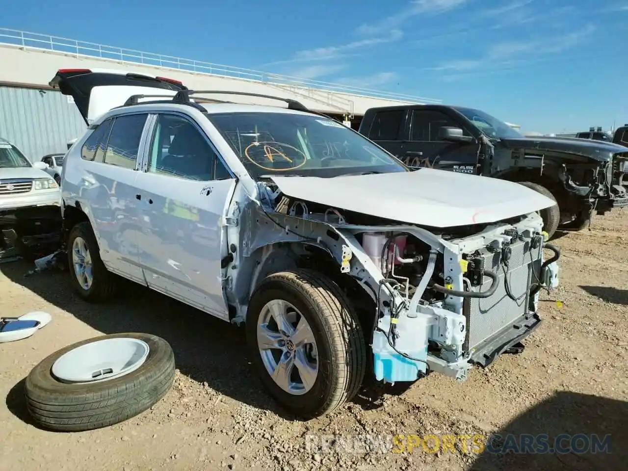 1 Photograph of a damaged car 4T3MWRFV1MU044615 TOYOTA RAV4 2021