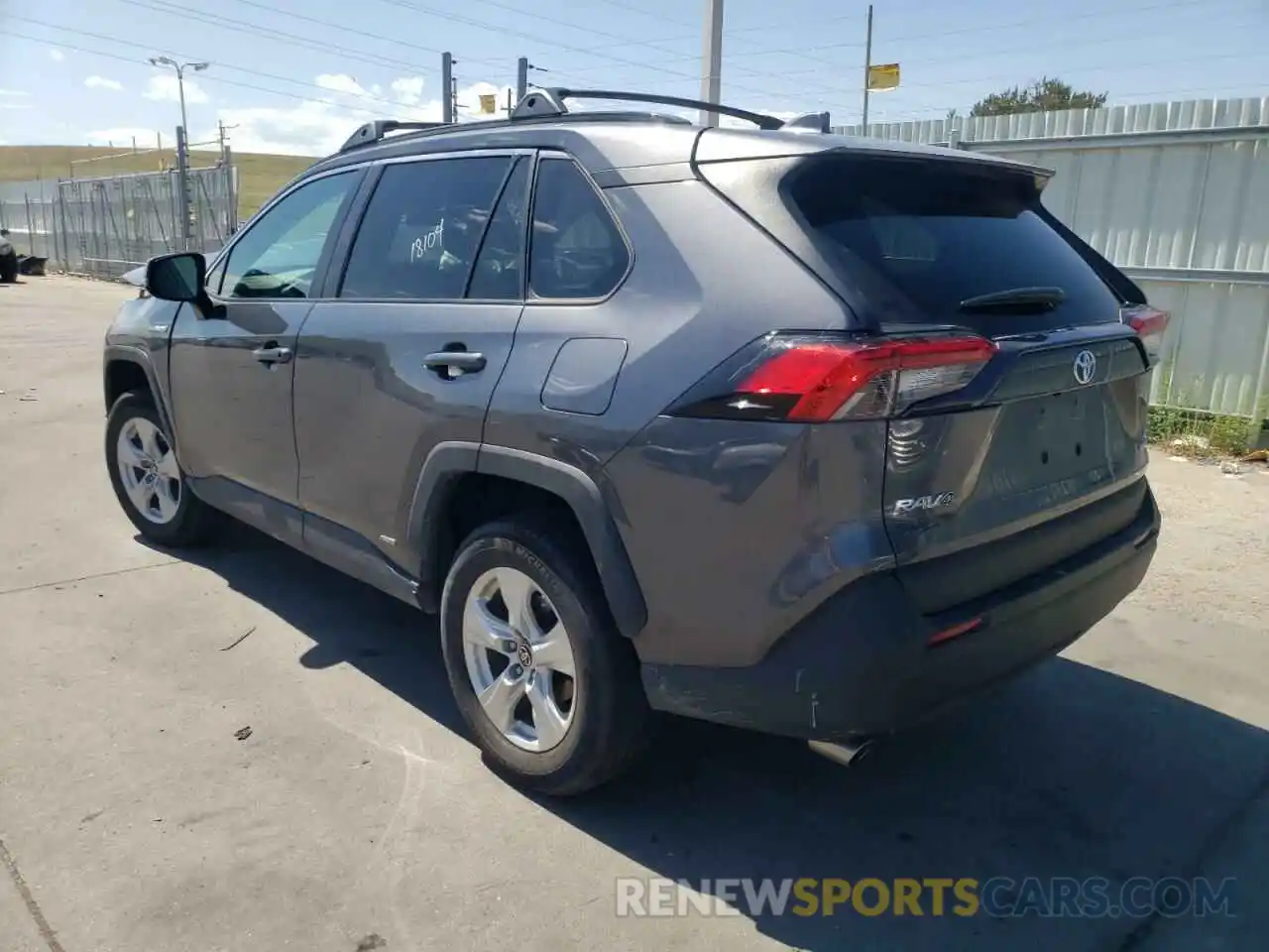 3 Photograph of a damaged car 4T3MWRFV2MU036099 TOYOTA RAV4 2021