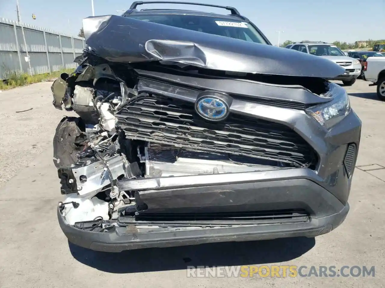 9 Photograph of a damaged car 4T3MWRFV2MU036099 TOYOTA RAV4 2021