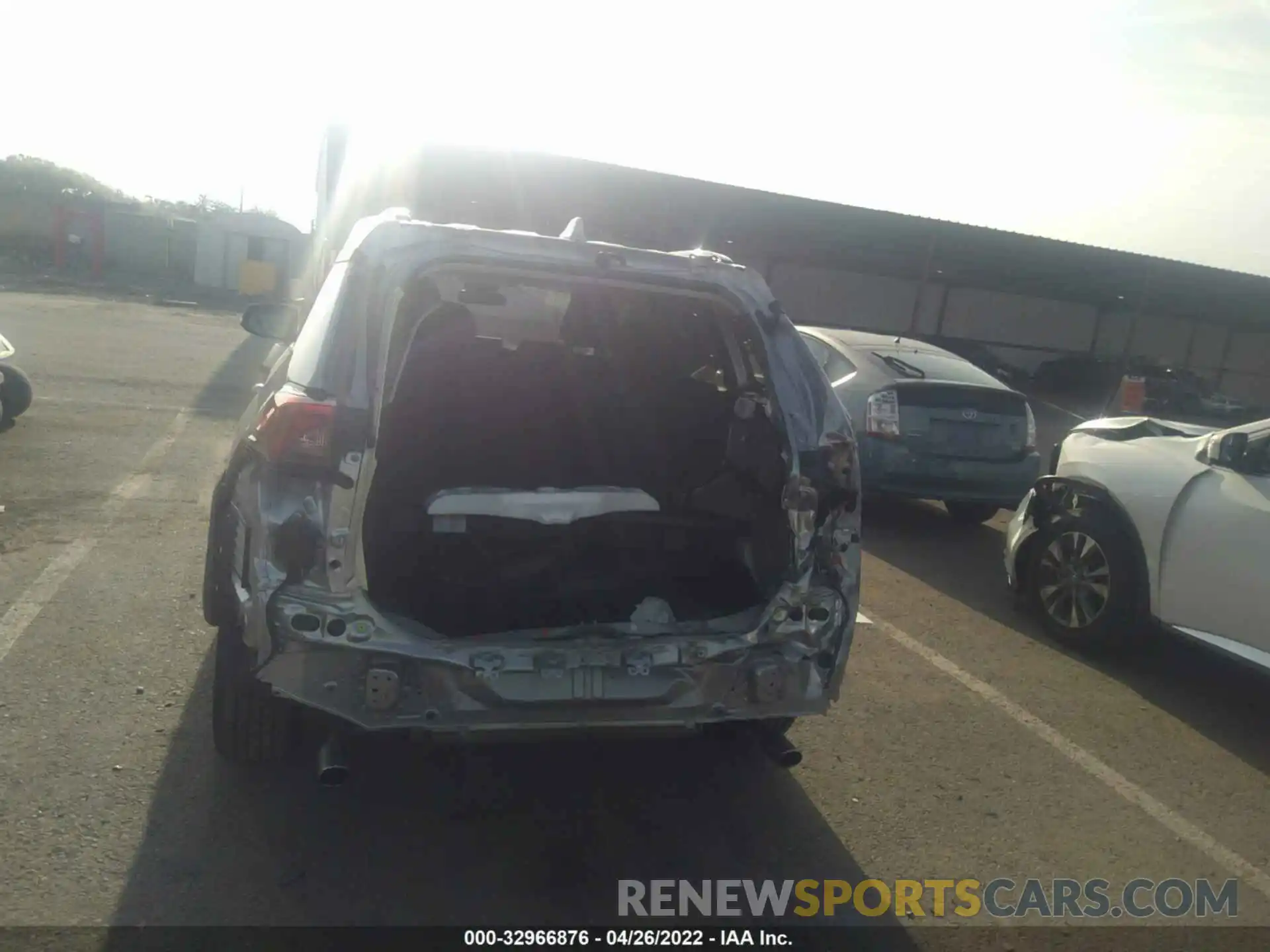 6 Photograph of a damaged car 4T3MWRFV3MU045703 TOYOTA RAV4 2021