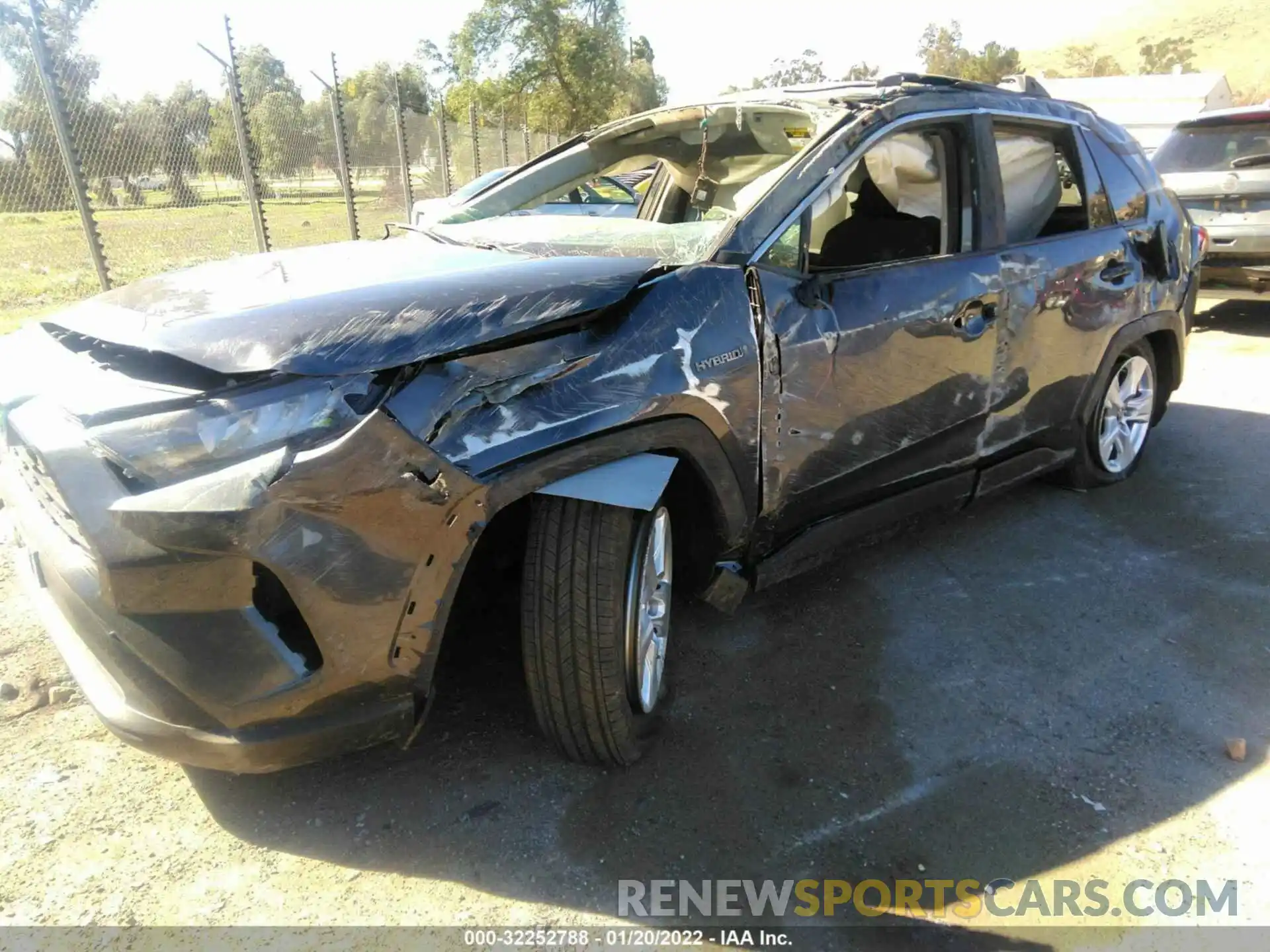 2 Photograph of a damaged car 4T3MWRFV5MU039854 TOYOTA RAV4 2021