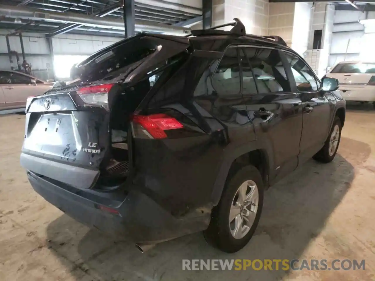 4 Photograph of a damaged car 4T3MWRFV5MU049168 TOYOTA RAV4 2021