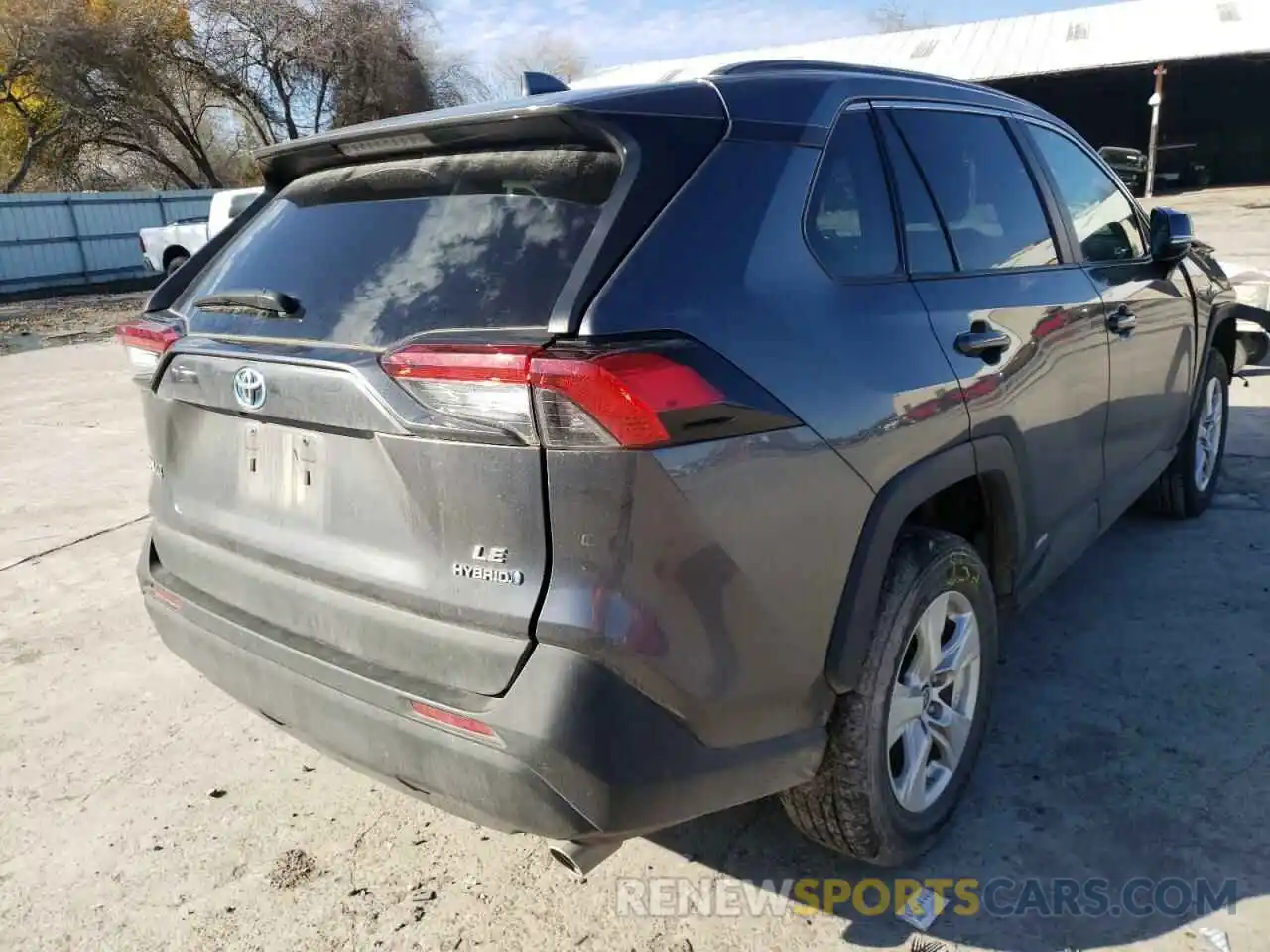 4 Фотография поврежденного автомобиля 4T3MWRFV7MU019413 TOYOTA RAV4 2021