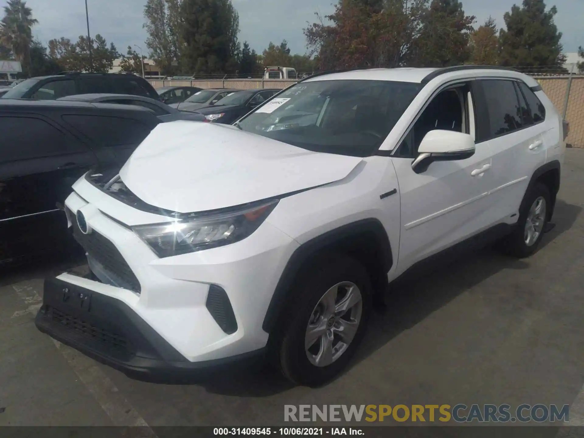 2 Photograph of a damaged car 4T3MWRFV8MU023471 TOYOTA RAV4 2021