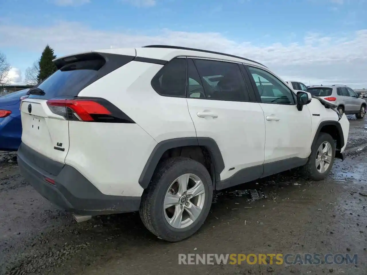 3 Photograph of a damaged car 4T3MWRFVXMU022659 TOYOTA RAV4 2021