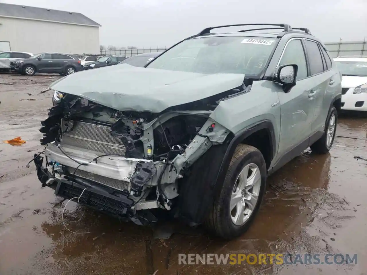 2 Photograph of a damaged car 4T3R6RFV1MU013743 TOYOTA RAV4 2021