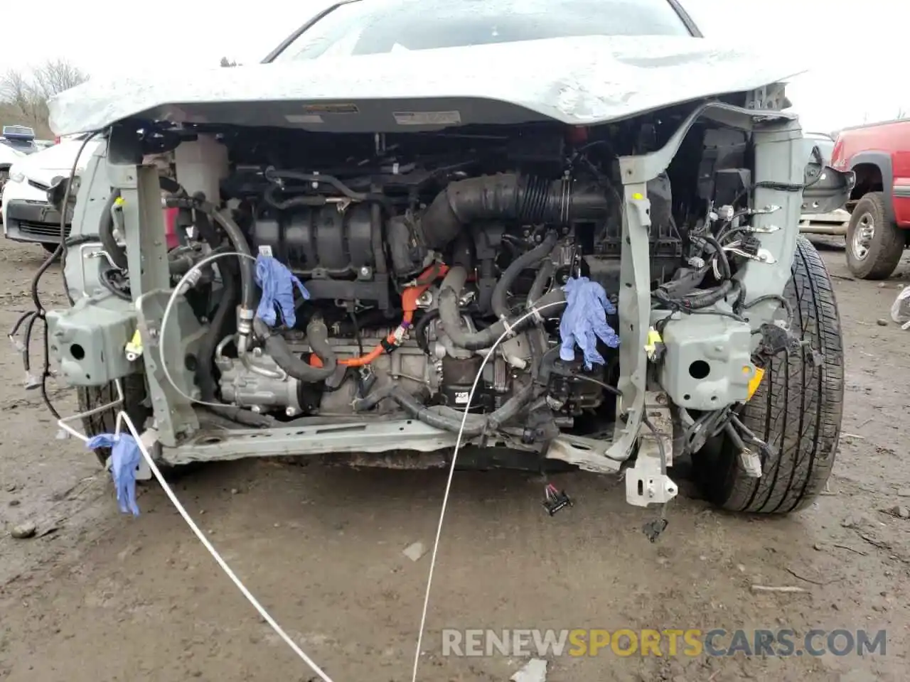 9 Photograph of a damaged car 4T3R6RFV1MU029618 TOYOTA RAV4 2021