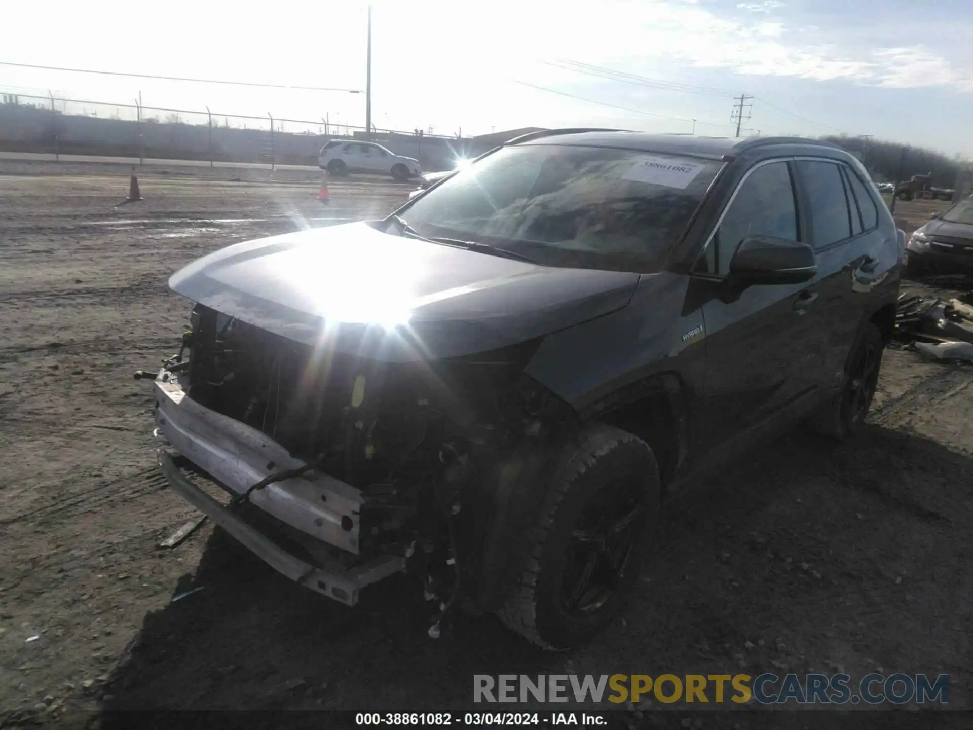 2 Photograph of a damaged car 4T3R6RFV2MU006848 TOYOTA RAV4 2021