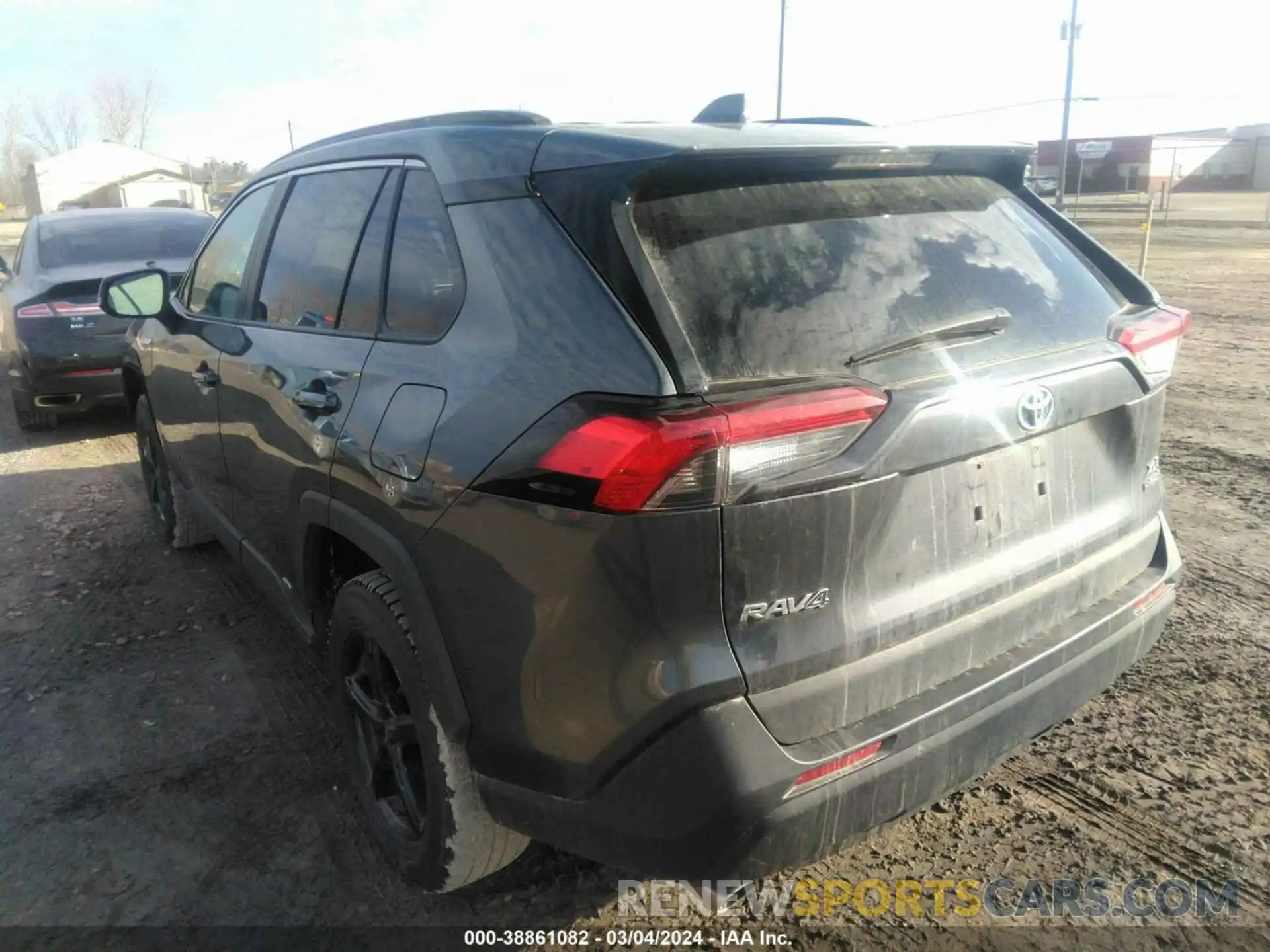 3 Photograph of a damaged car 4T3R6RFV2MU006848 TOYOTA RAV4 2021