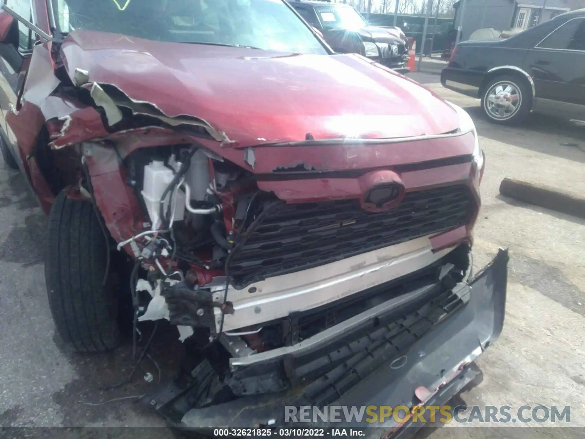 6 Photograph of a damaged car 4T3R6RFV2MU019518 TOYOTA RAV4 2021