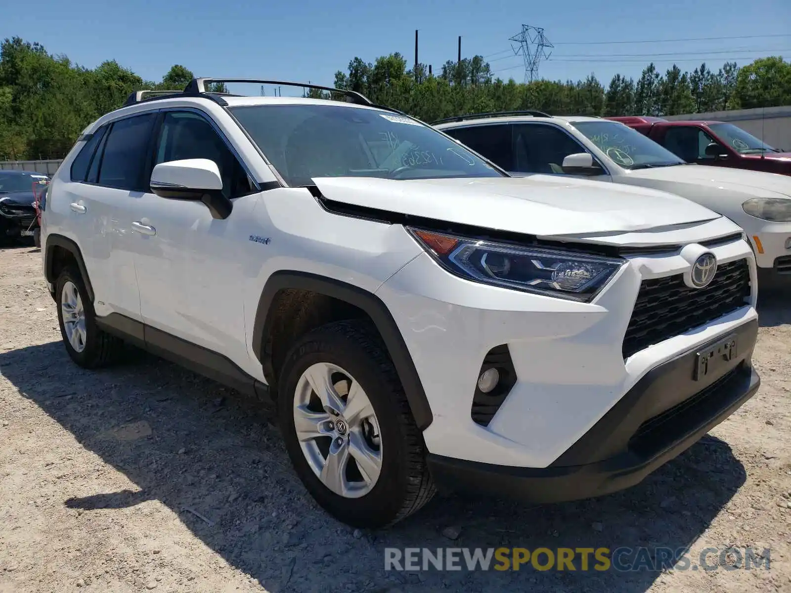 1 Photograph of a damaged car 4T3R6RFV2MU020880 TOYOTA RAV4 2021